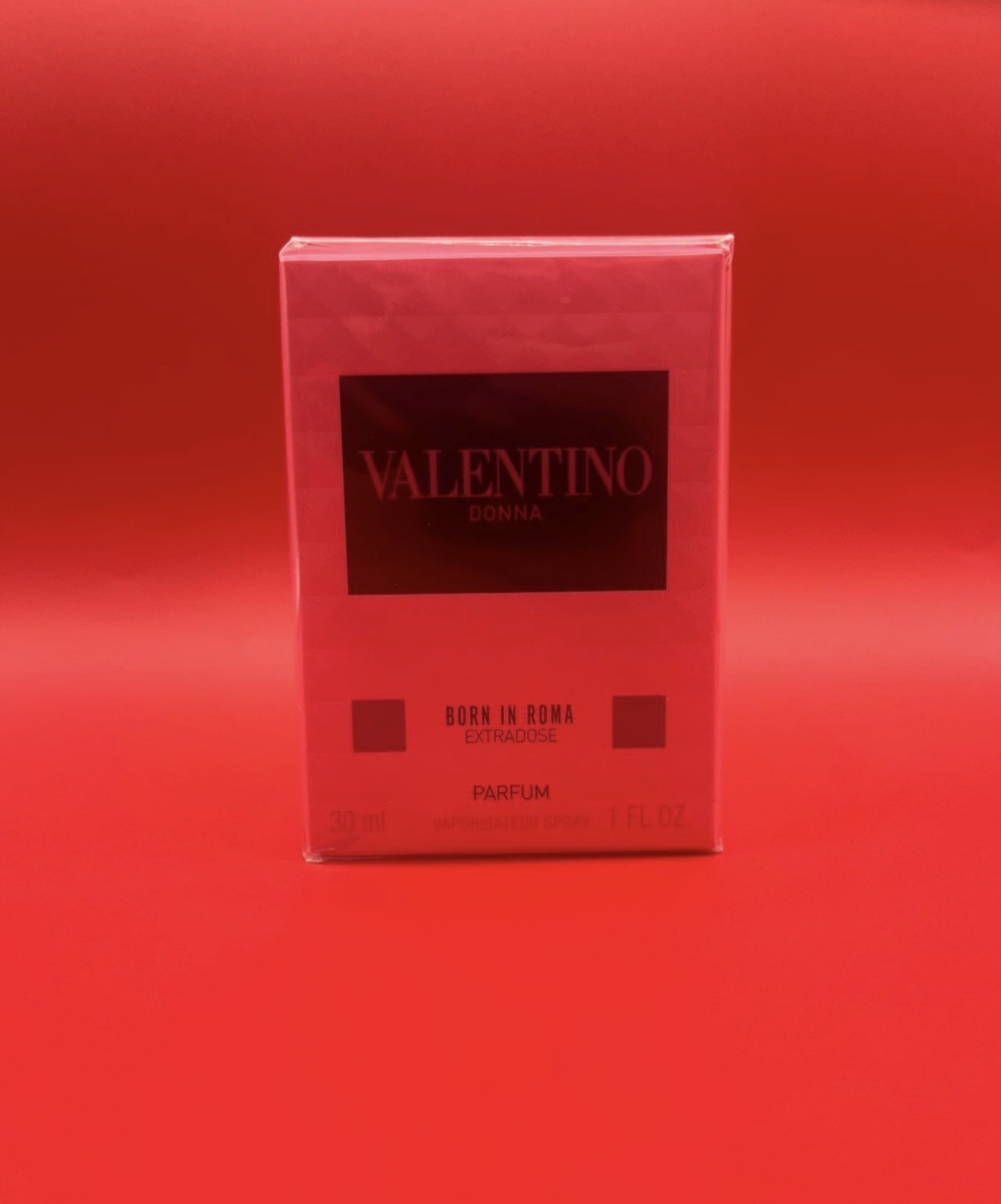 Valentino Born in Roma Extra Dose Parfum – 1 oz – Brand New & Sealed