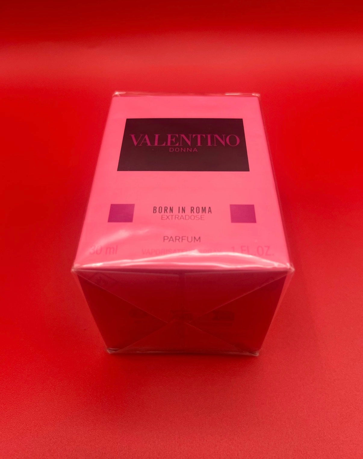 Valentino Born in Roma Extra Dose Parfum – 1 oz – Brand New & Sealed